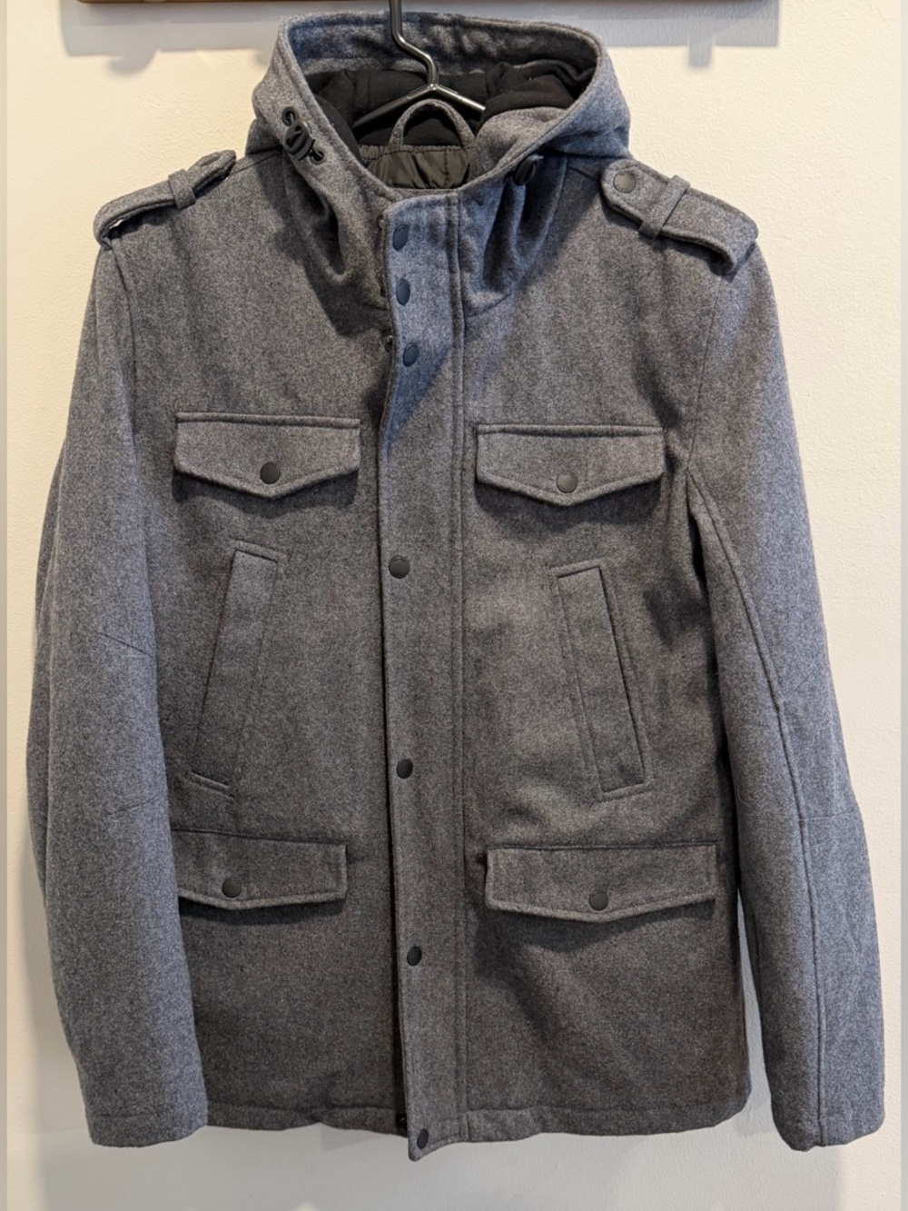GUESS Gray Wool Blend Hooded Coat Zip Front Fully Lined Pockets Sz M